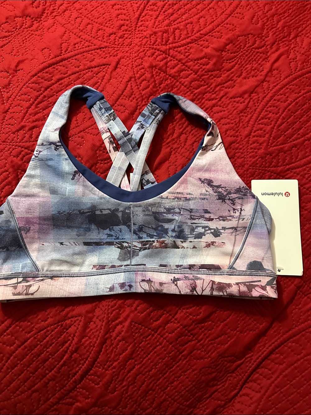 NWT lululemon athletica Cross-Back Sports Bra -  stash N run size 10